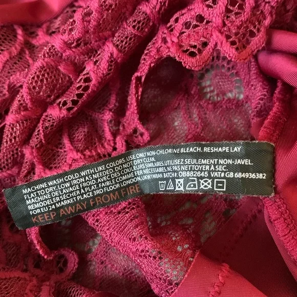 Out From Under by Urban Outfitters Burgundy Lace Thong Underwire Teddy - Picture 10 of 16